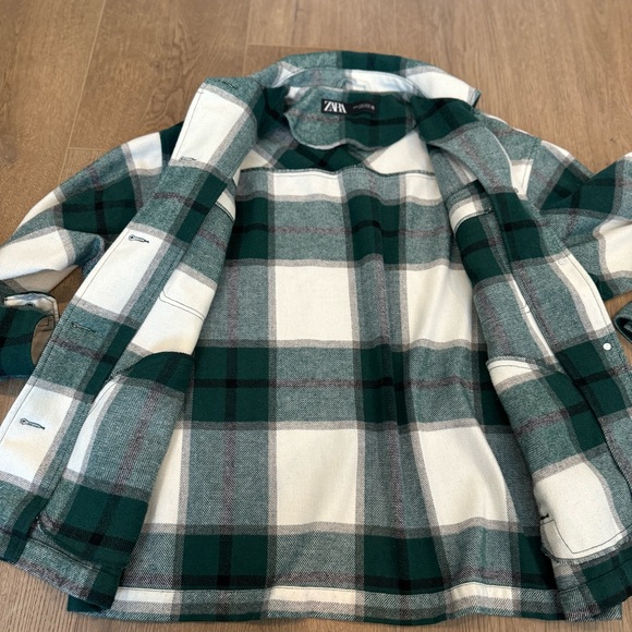 Zara Green Plaid Shacket - Picture 6 of 9